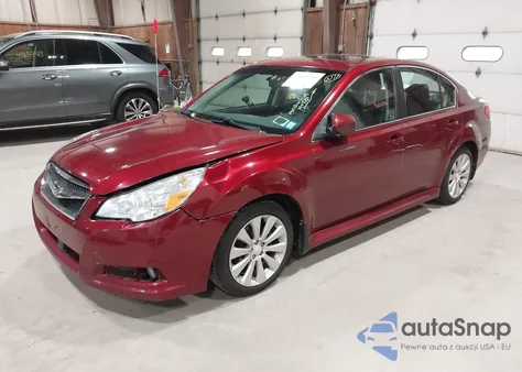 2011 Subaru Legacy 2.5I Limited z USA, uszkodzony, nr VIN 4S3BMBK60B3213901